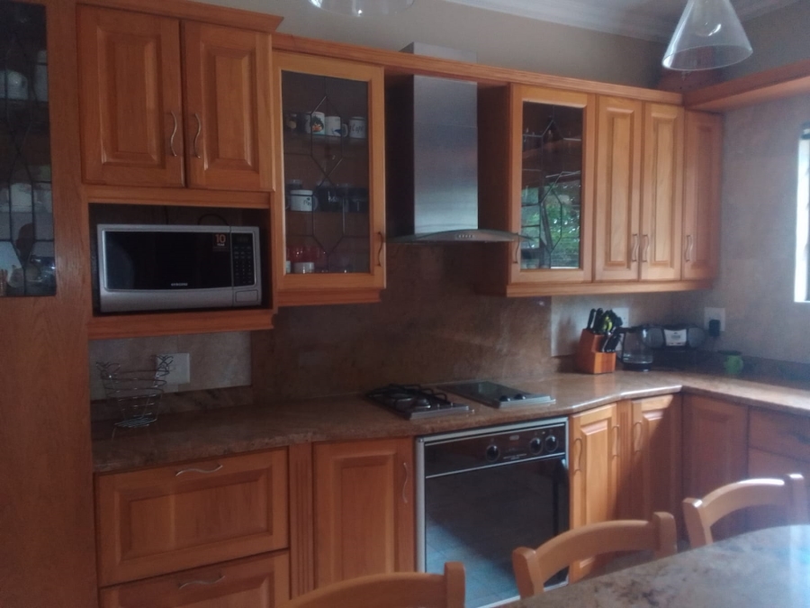 To Let 3 Bedroom Property for Rent in Selborne Eastern Cape